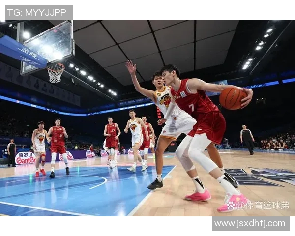 2013年CBA广东队与北京队激战回顾及精彩瞬间分析