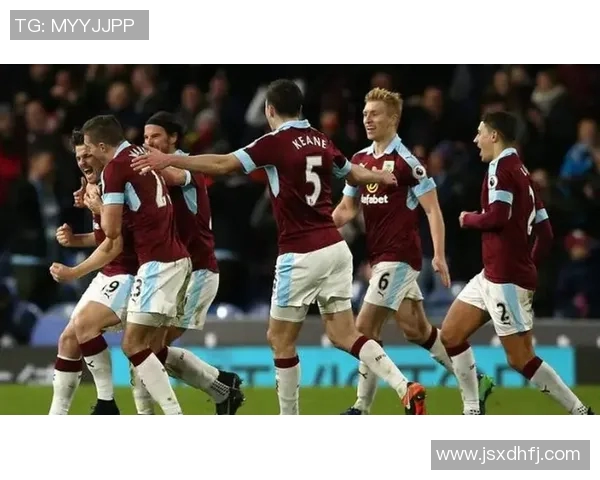 伯恩利与西布罗姆激战正酣精彩直播全程回顾与分析 伯恩利与西布罗姆激战正酣精彩直播全程回顾与分析