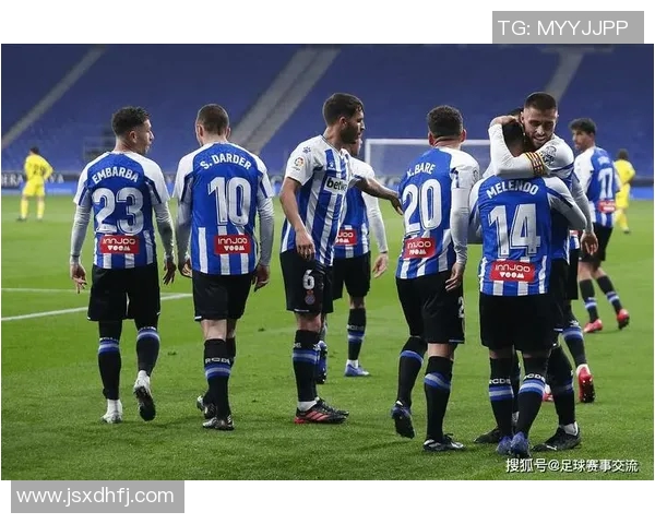 哥德堡与卡尔马激战正酣比分如何揭晓球迷期待的精彩瞬间 哥德堡与卡尔马激战正酣比分如何揭晓球迷期待的精彩瞬间